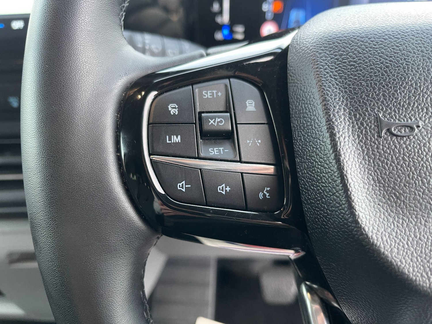 Used Ford Tourneo Custom 2024 for sale - 76380528: Photo 13