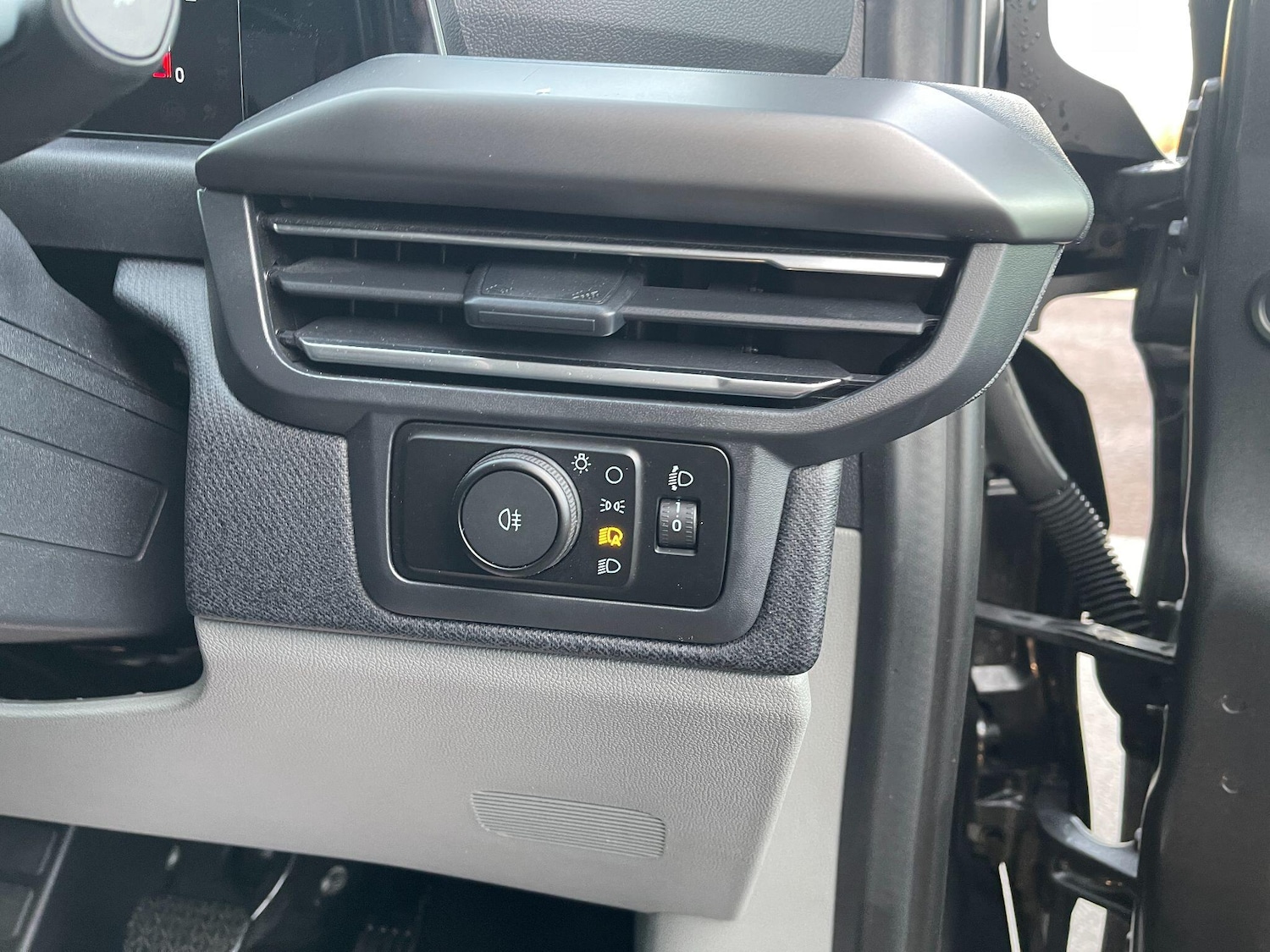 Used Ford Tourneo Custom 2024 for sale - 76380528: Photo 15