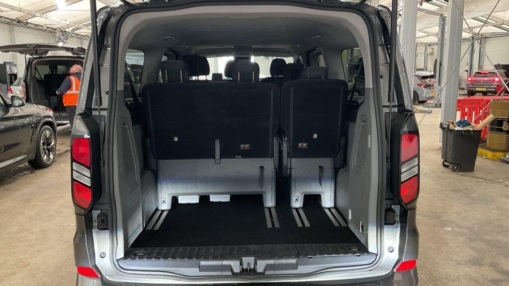 Used Ford Tourneo Custom 2024 for sale - 76380528: Photo 2