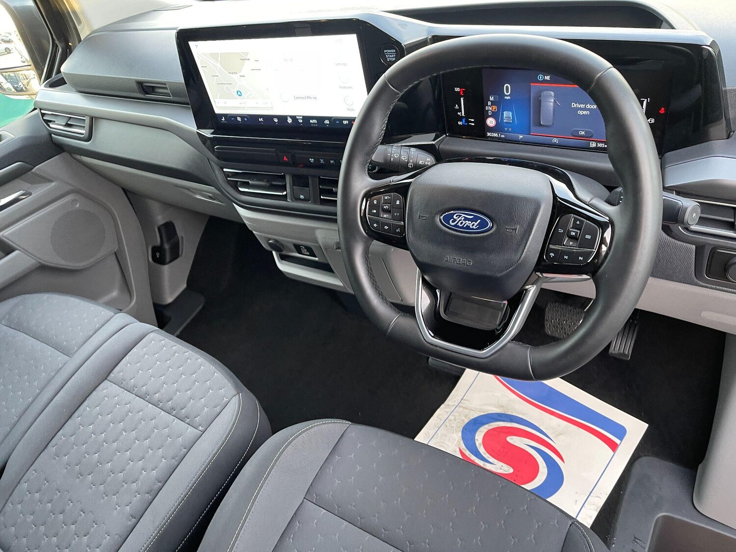 Used Ford Tourneo Custom 2024 for sale - 76380528: Photo 48