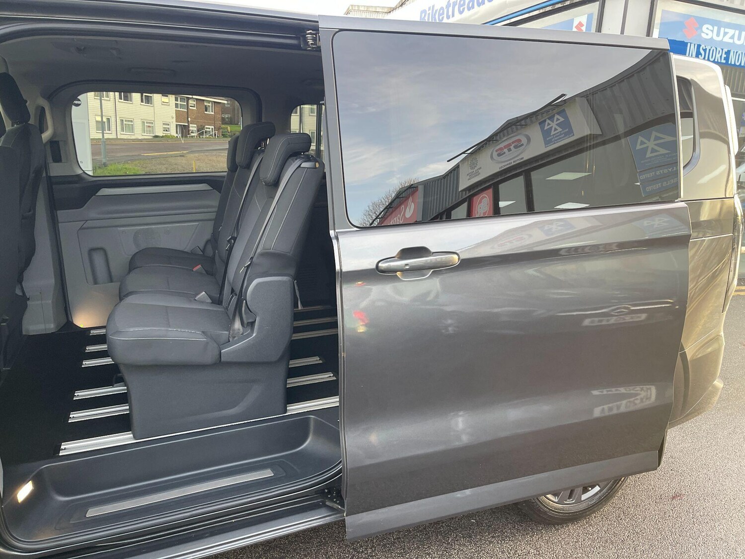 Used Ford Tourneo Custom 2024 for sale - 76380528: Photo 50