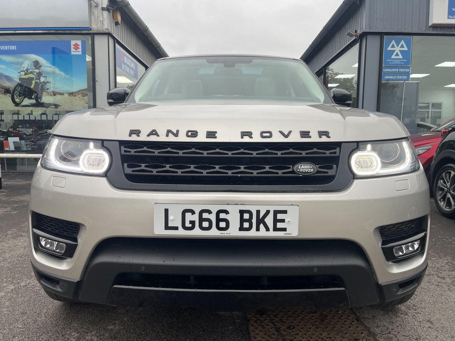 Used Land Rover Range Rover Sport 2016 for sale - 76179404: Photo 16