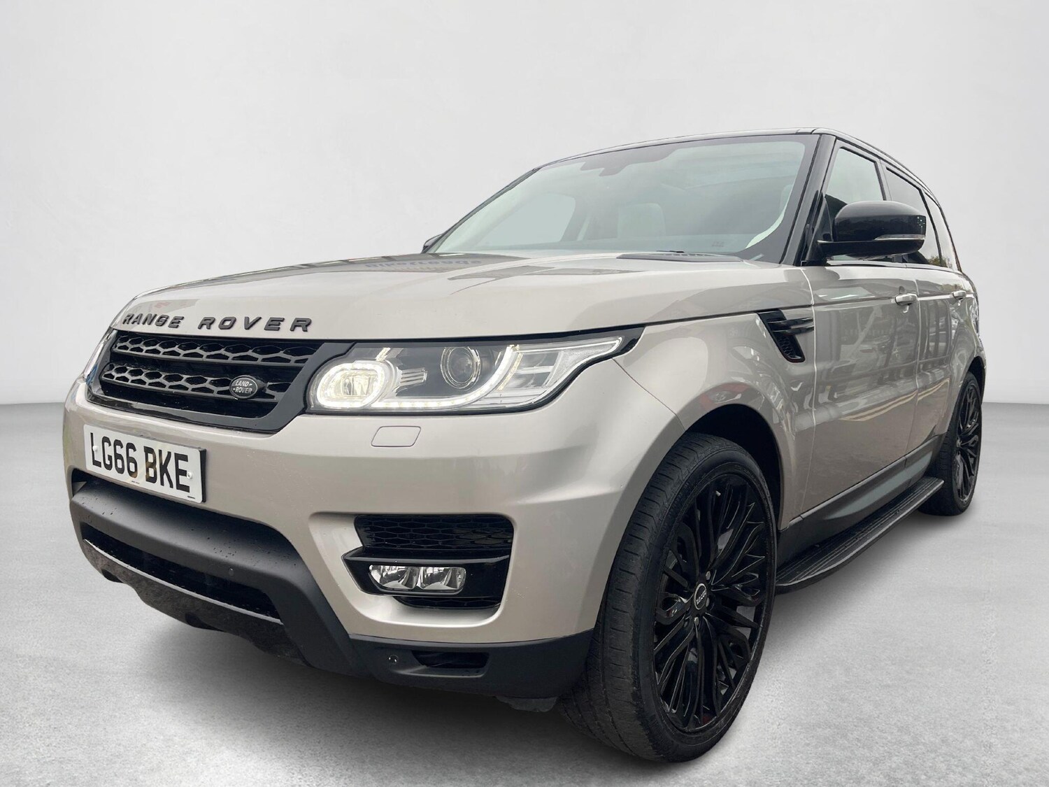 Used Land Rover Range Rover Sport 2016 for sale - 76179404: Photo 18