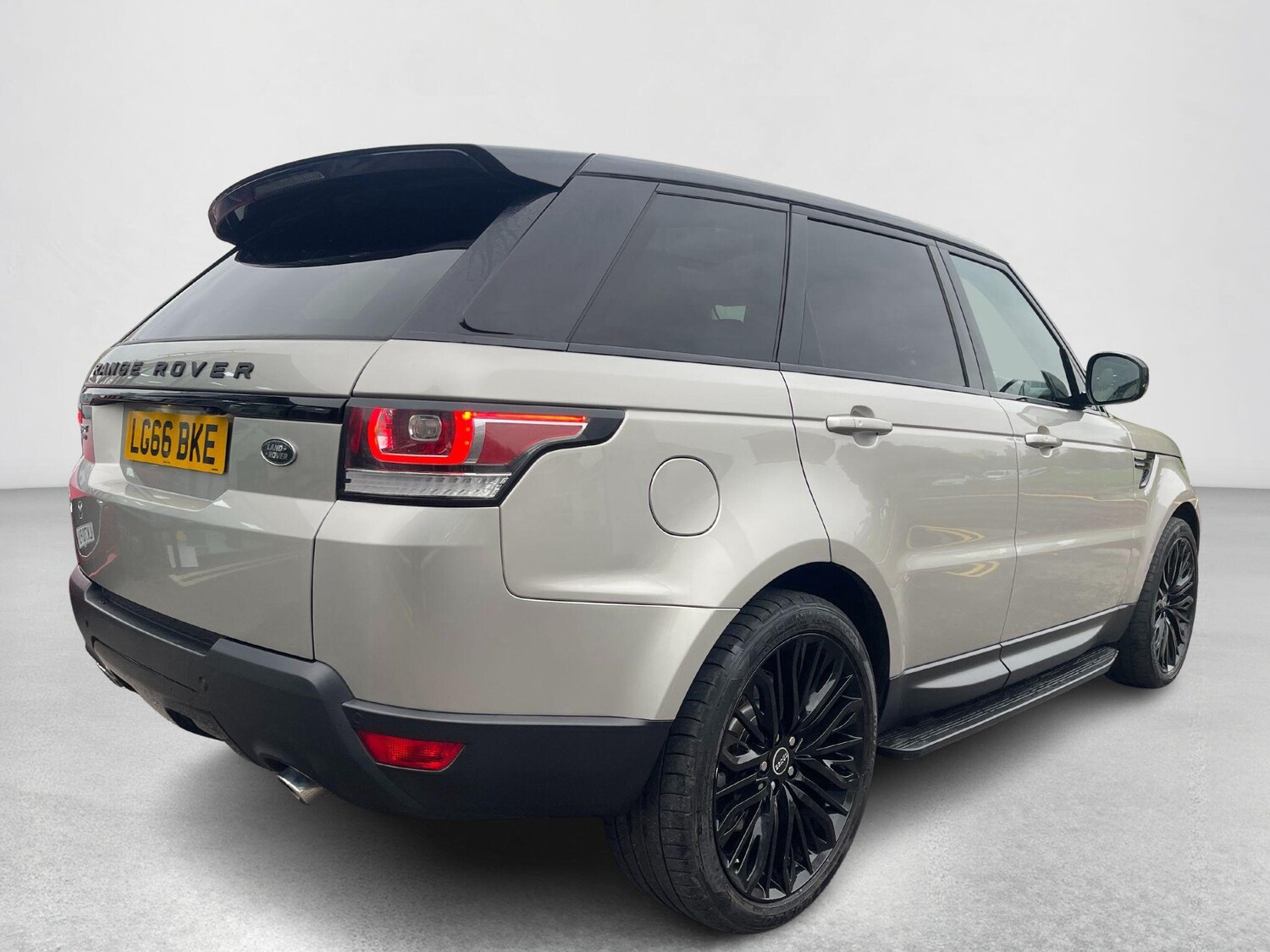 Used Land Rover Range Rover Sport 2016 for sale - 76179404: Photo 31