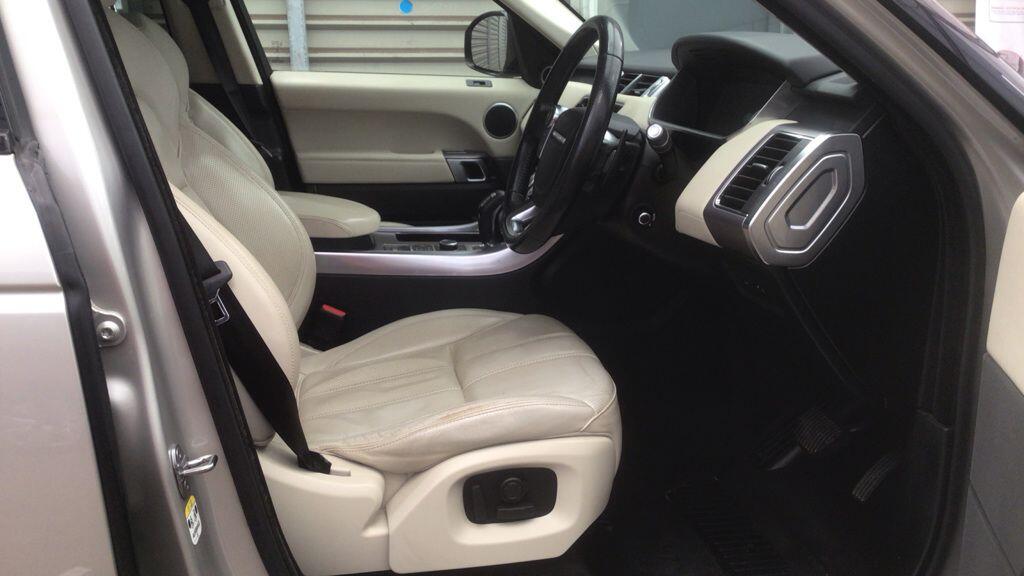 Used Land Rover Range Rover Sport 2016 for sale - 76179404: Photo 6
