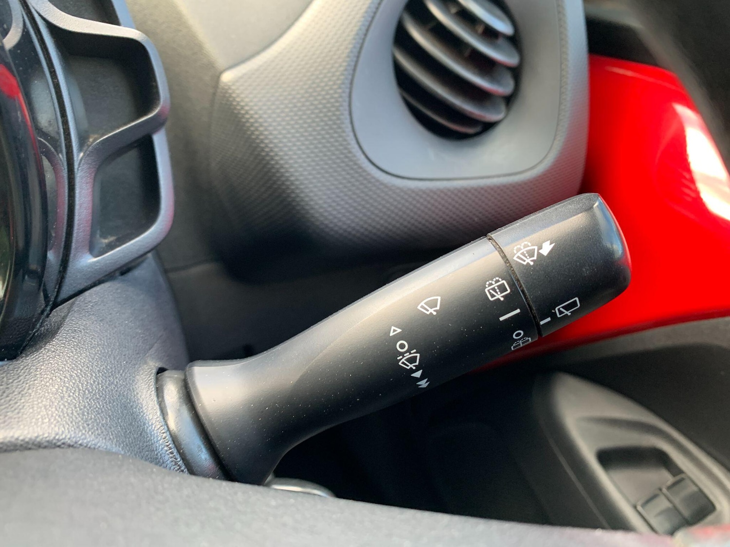 Used Toyota AYGO 2019 for sale - 76987764: Photo 20