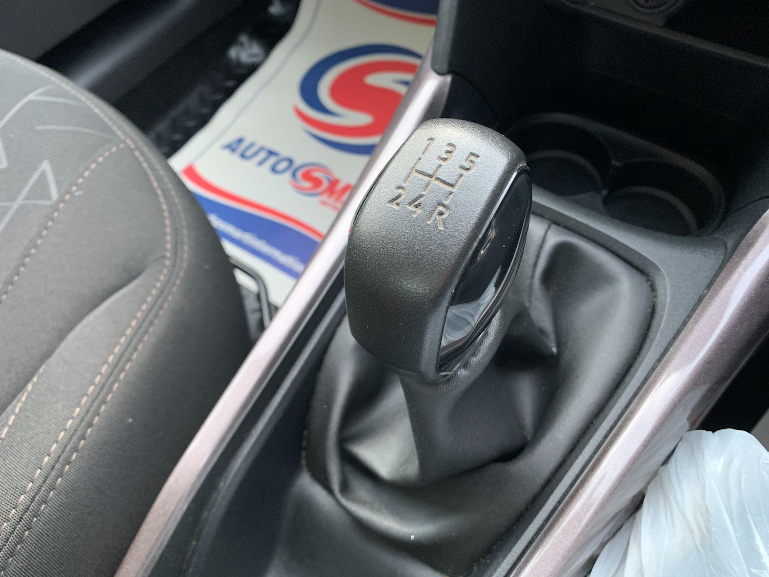 Used Peugeot 2008 2015 for sale - 76786671: Photo 11