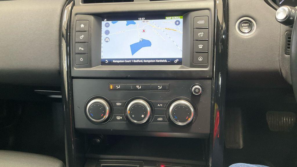 Used Land Rover Discovery 2017 for sale - 77468549: Photo 15