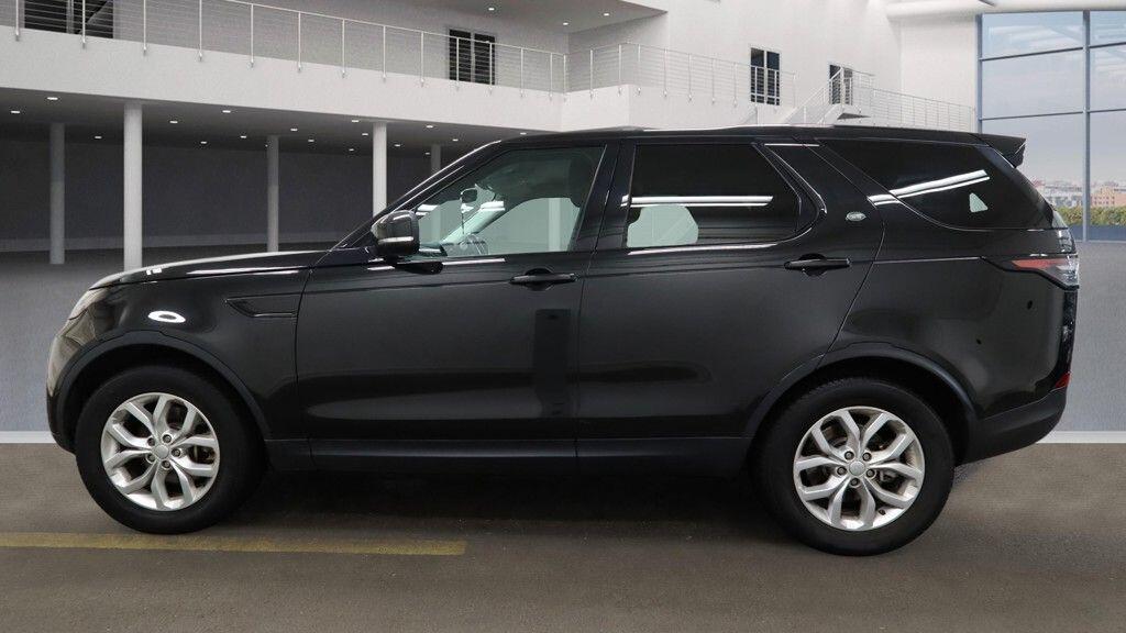 Used Land Rover Discovery 2017 for sale - 77468549: Photo 8