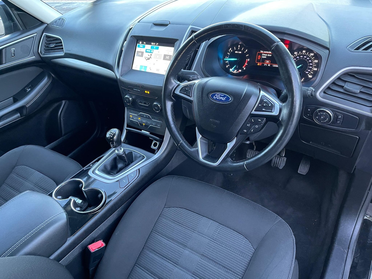 Used Ford Galaxy 2025 for sale - 76964799: Photo 40