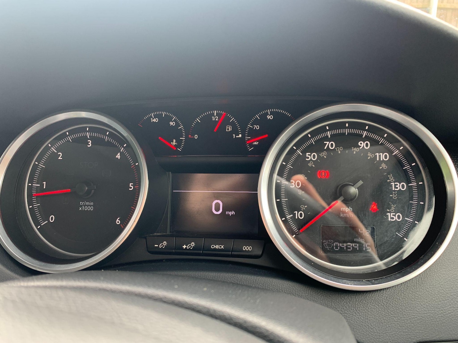 Vehicle 25
