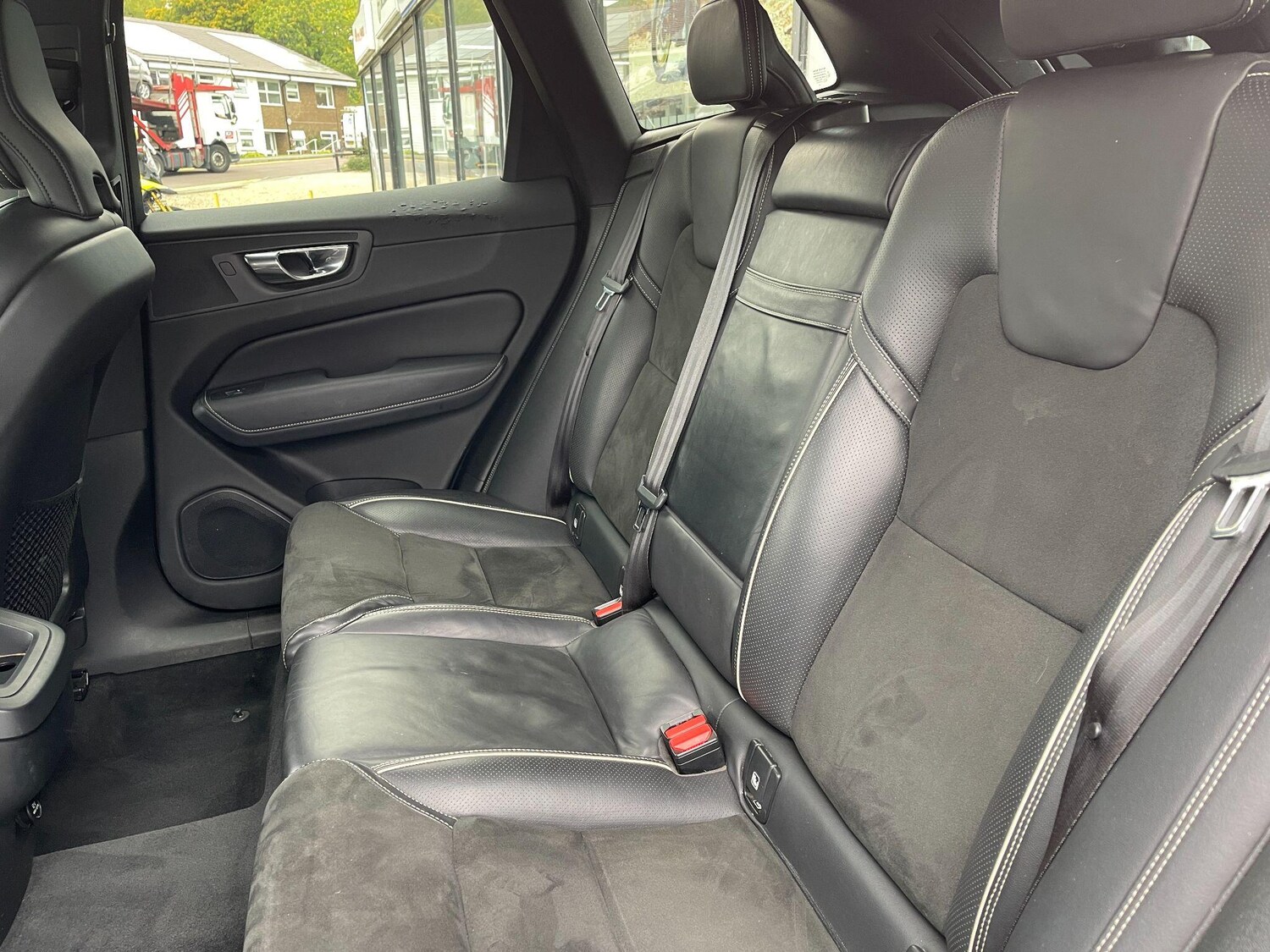 Used Volvo XC60 2019 for sale - 76094237: Photo 29