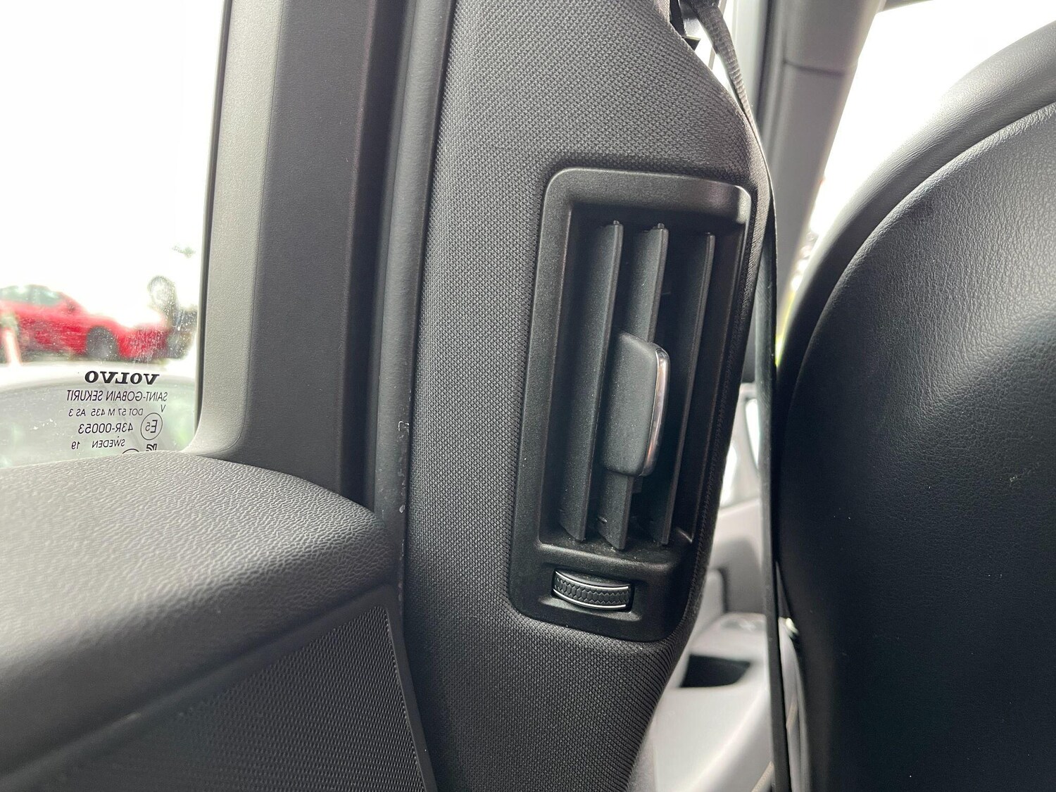 Used Volvo XC60 2019 for sale - 76094237: Photo 34