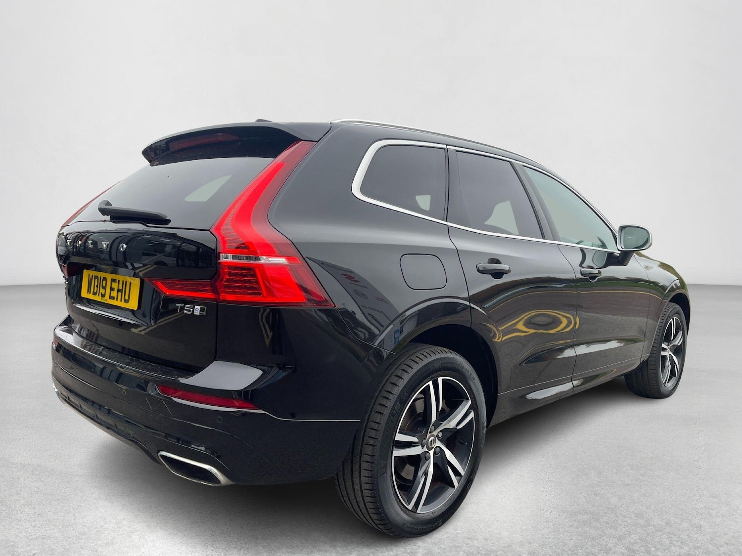 Used Volvo XC60 2019 for sale - 76094237: Photo 37
