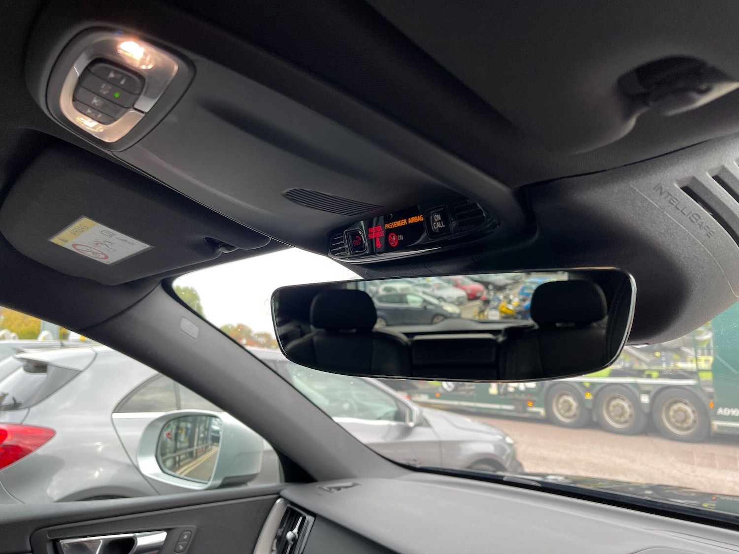 Used Volvo XC60 2019 for sale - 76094237: Photo 46