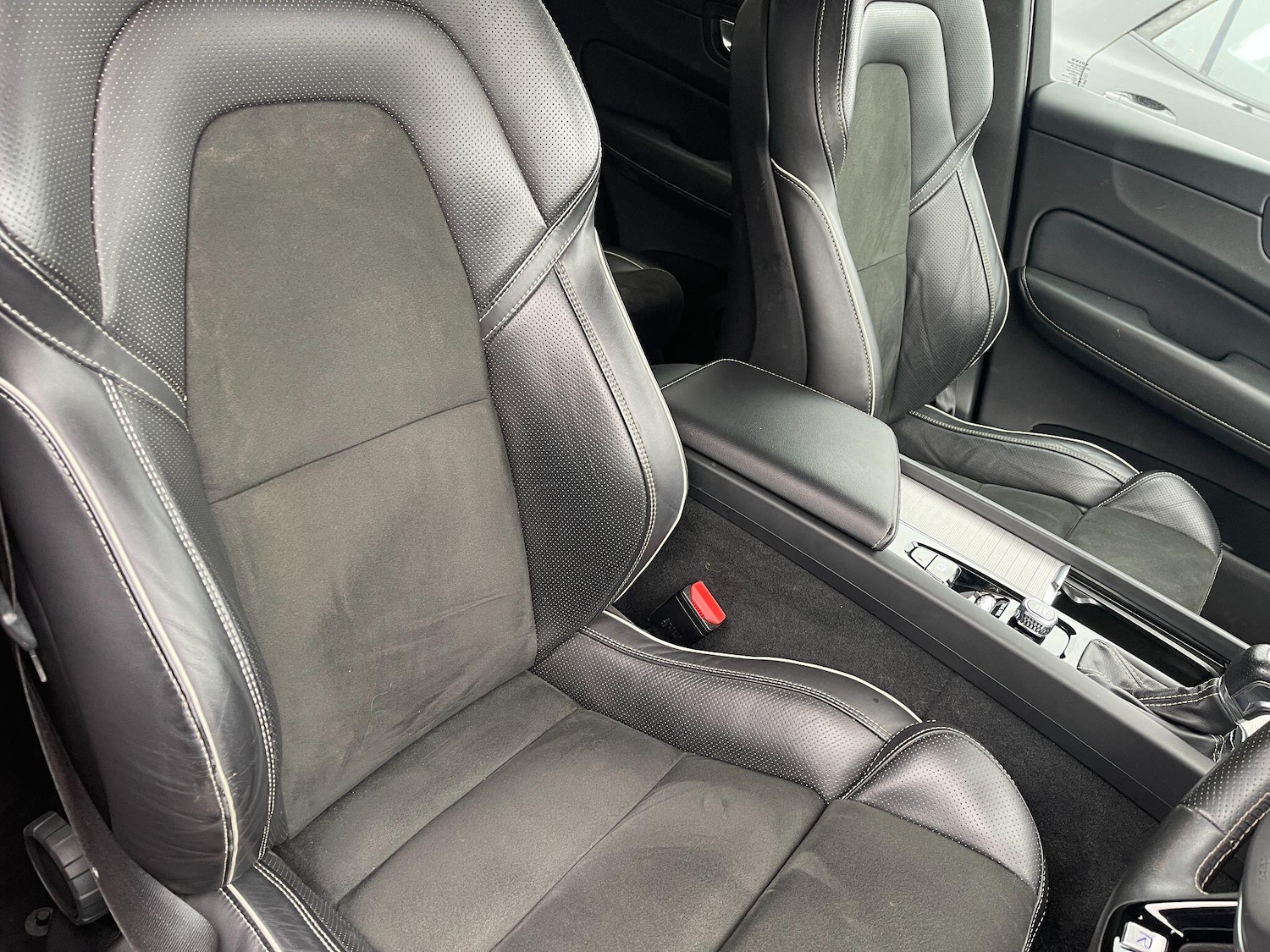 Used Volvo XC60 2019 for sale - 76094237: Photo 48