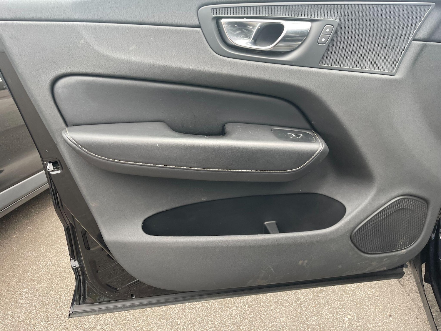 Used Volvo XC60 2019 for sale - 76094237: Photo 70