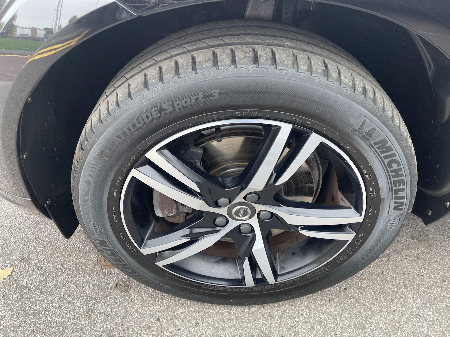 Used Volvo XC60 2019 for sale - 76094237: Photo 77