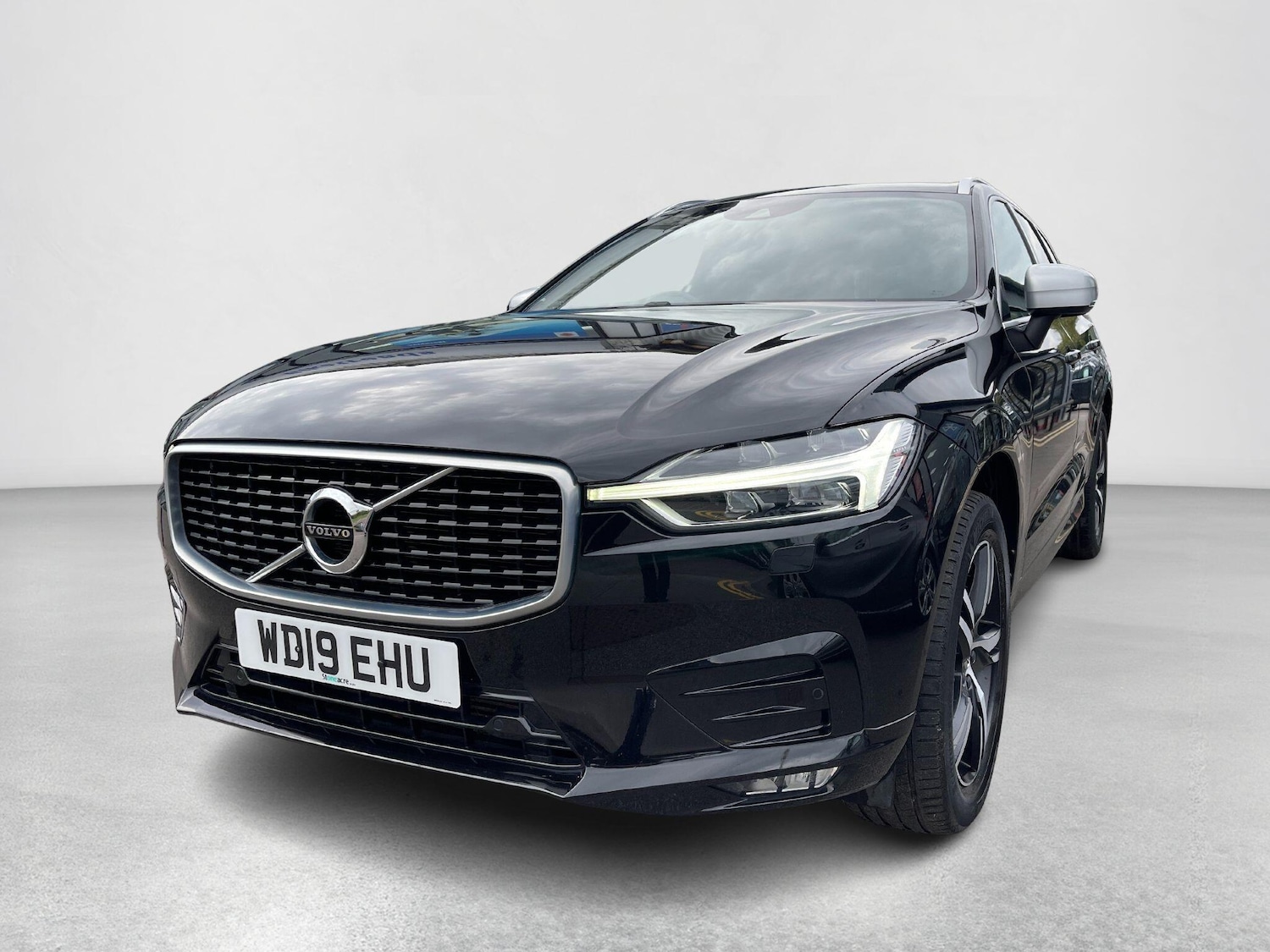 Used Volvo XC60 2019 for sale - 76094237: Photo 9