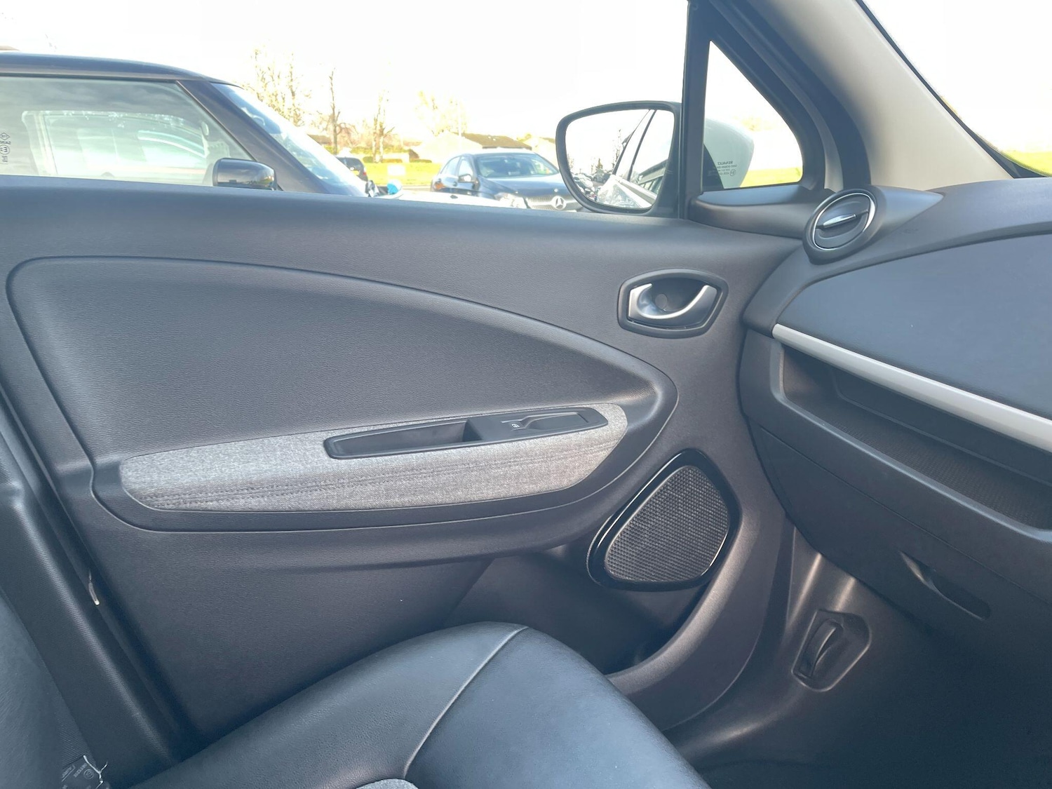 Used Renault Zoe 2020 for sale - 77395847: Photo 26