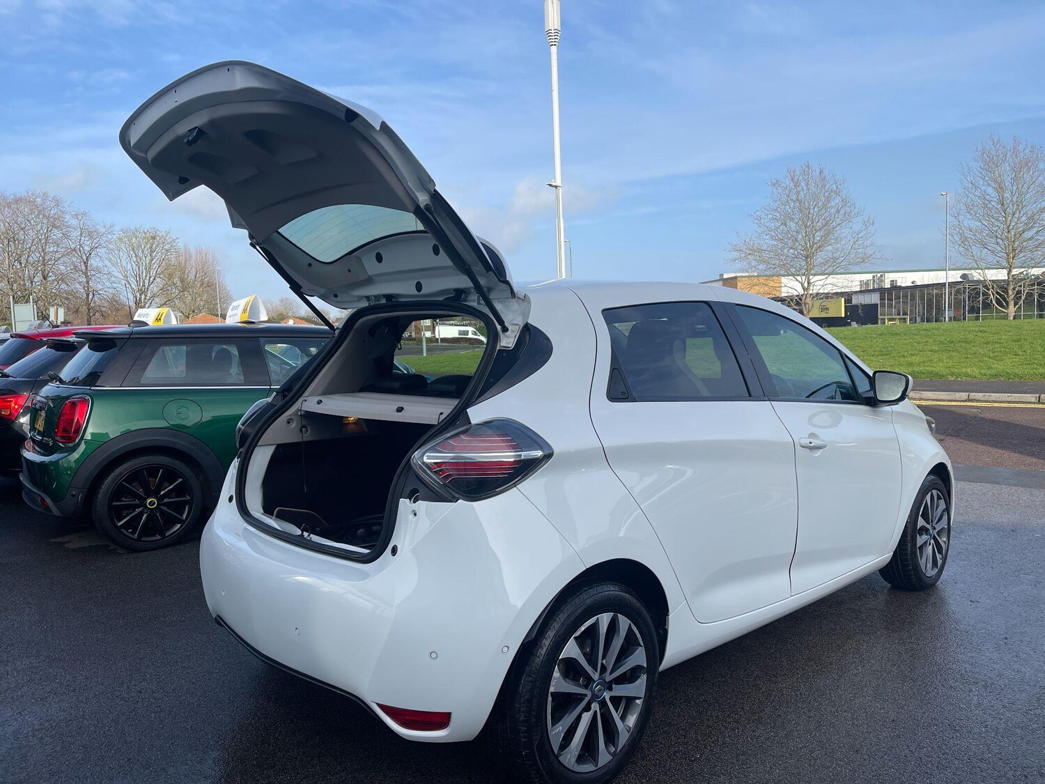 Used Renault Zoe 2020 for sale - 77395847: Photo 34