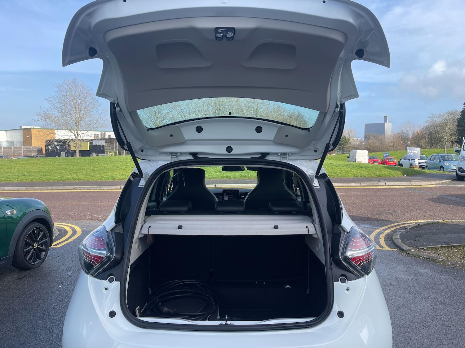 Used Renault Zoe 2020 for sale - 77395847: Photo 35