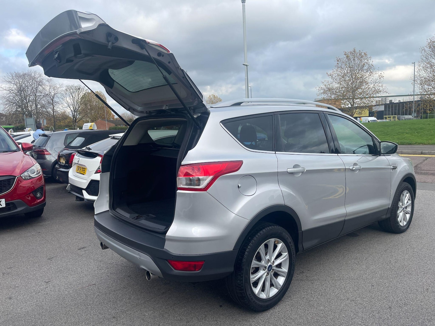 Used Ford Kuga 2015 for sale - 76408531: Photo 40