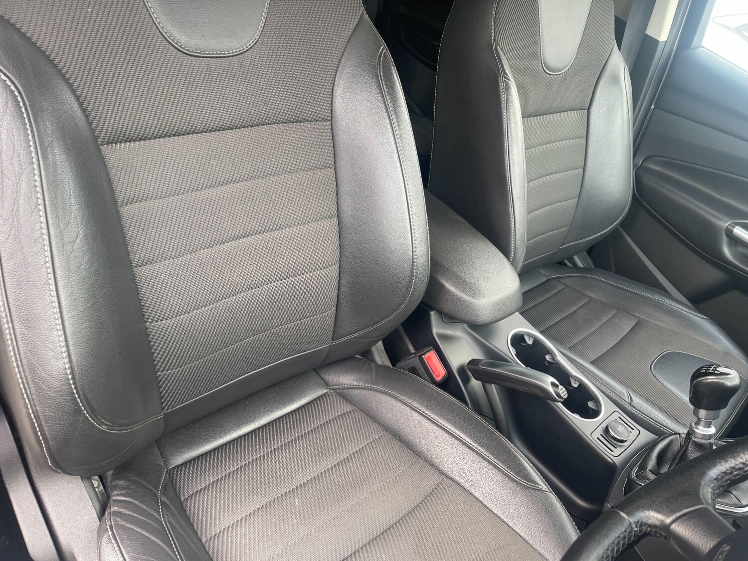 Used Ford Kuga 2015 for sale - 76408531: Photo 50