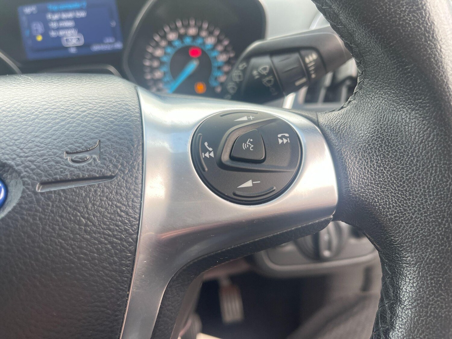 Used Ford Kuga 2015 for sale - 76408531: Photo 62