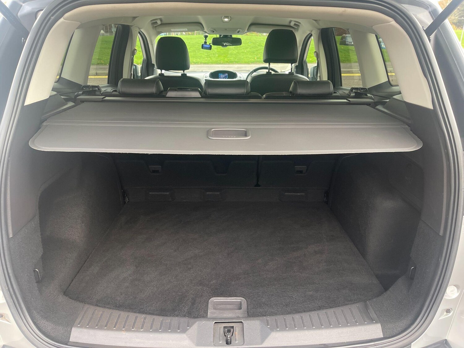 Used Ford Kuga 2015 for sale - 76408531: Photo 77