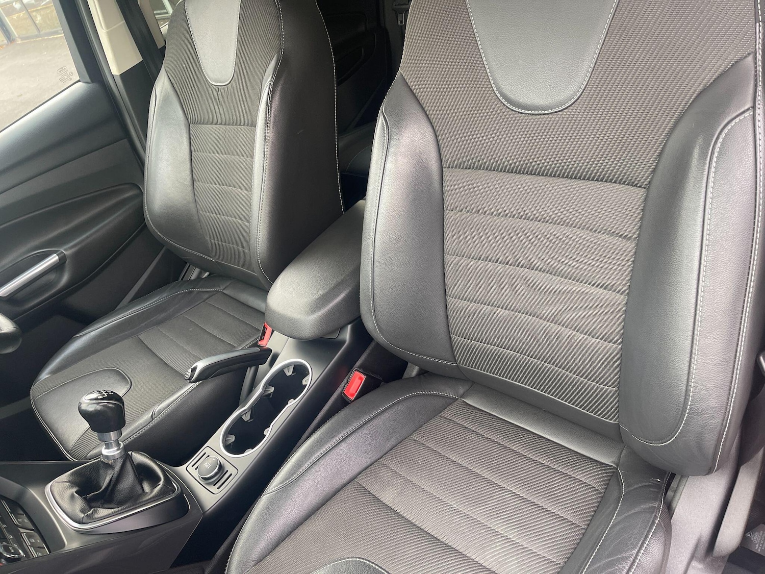 Used Ford Kuga 2015 for sale - 76408531: Photo 83