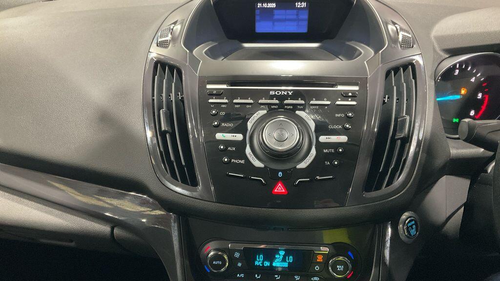 Used Ford Kuga 2015 for sale - 76408531: Photo 88