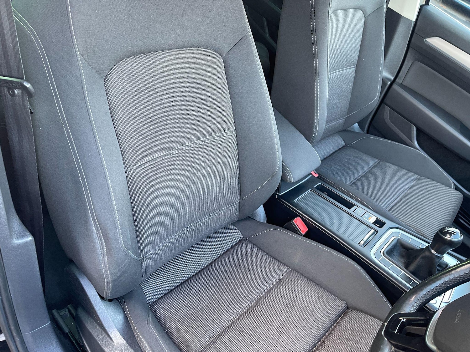 Used Volkswagen Passat 2015 for sale - 76753034: Photo 12