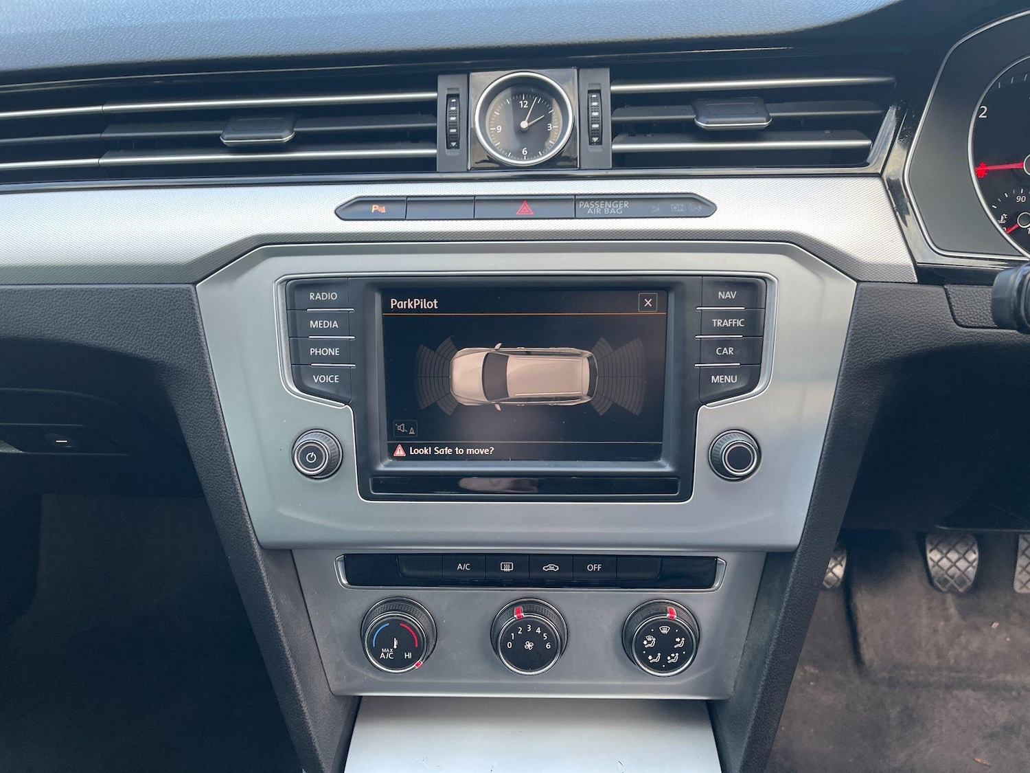 Used Volkswagen Passat 2015 for sale - 76753034: Photo 30