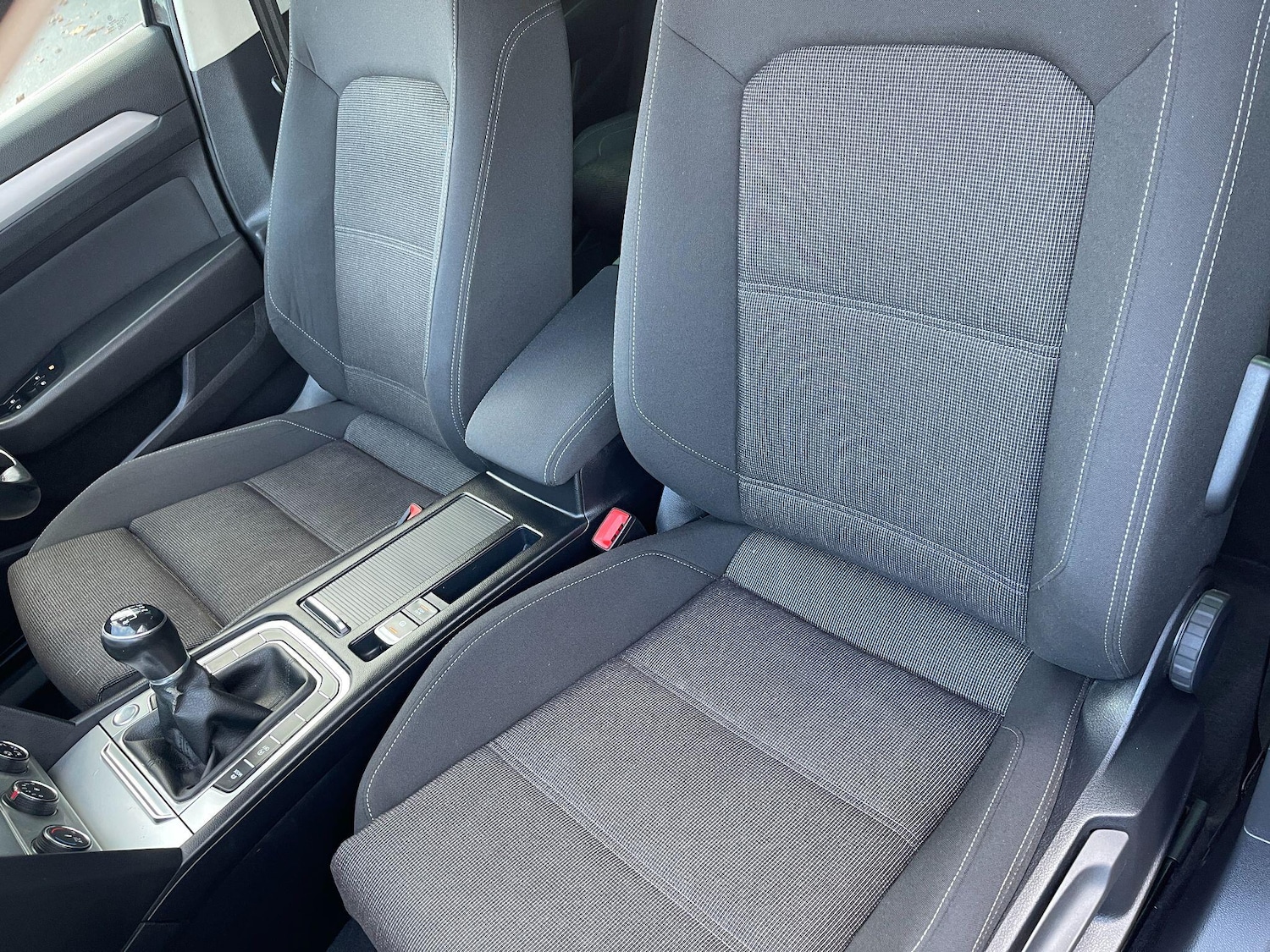 Used Volkswagen Passat 2015 for sale - 76753034: Photo 40