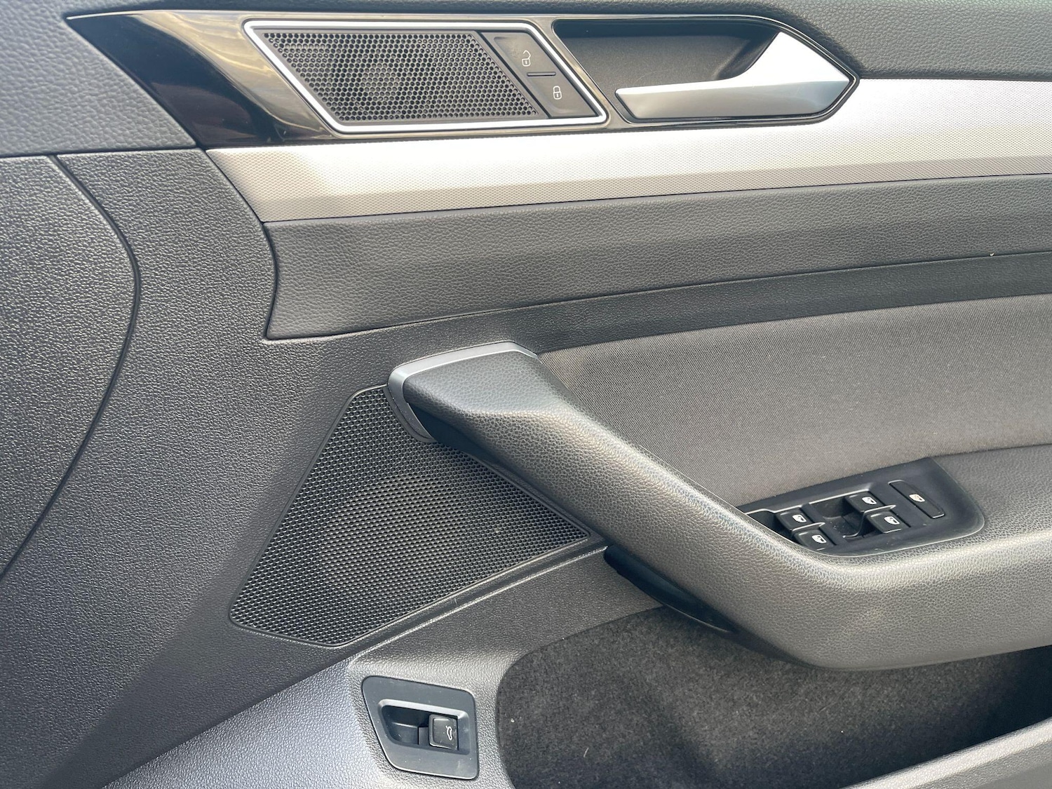 Used Volkswagen Passat 2015 for sale - 76753034: Photo 47