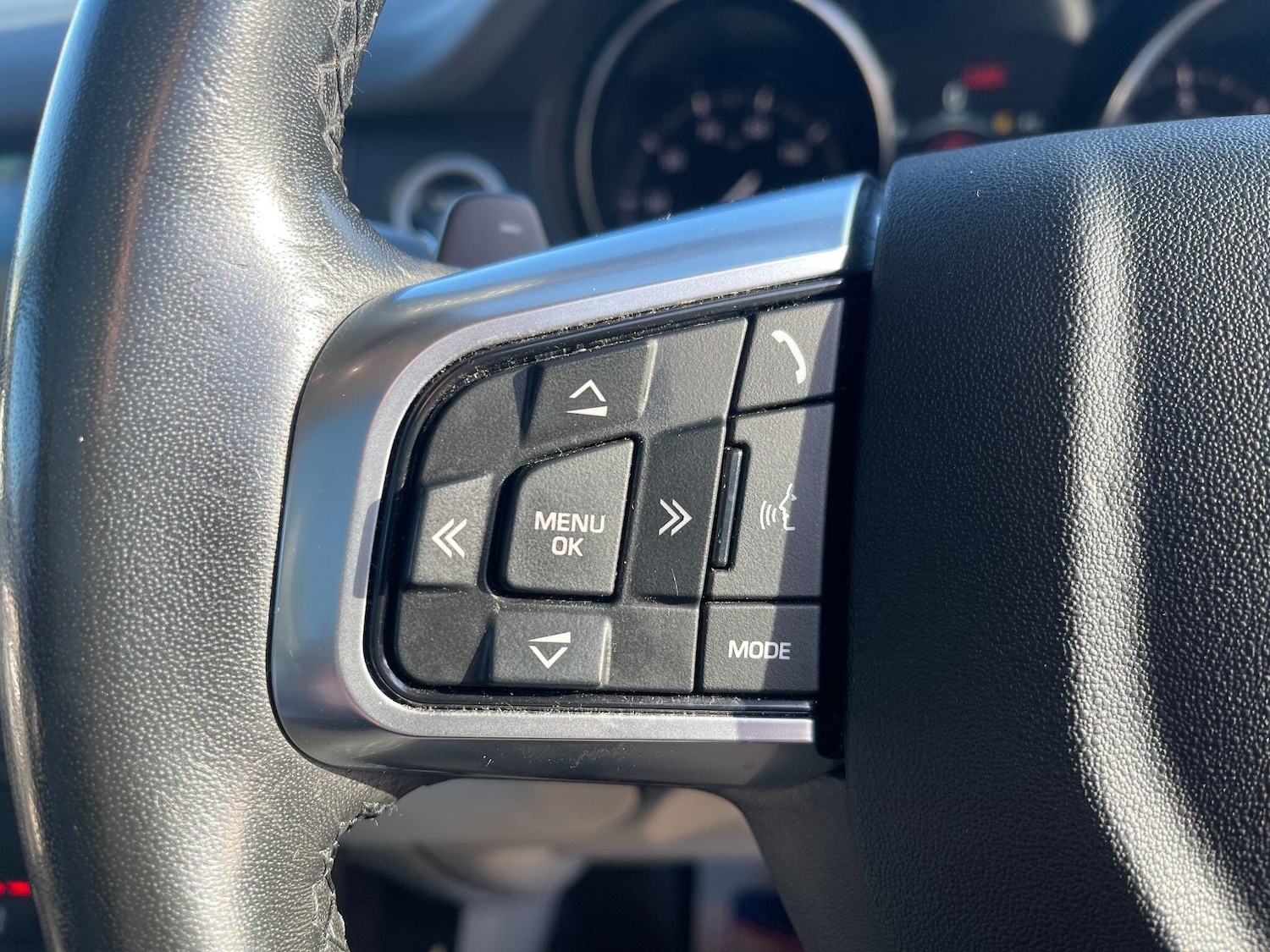 Used Land Rover Discovery Sport 2018 for sale - 77440702: Photo 41