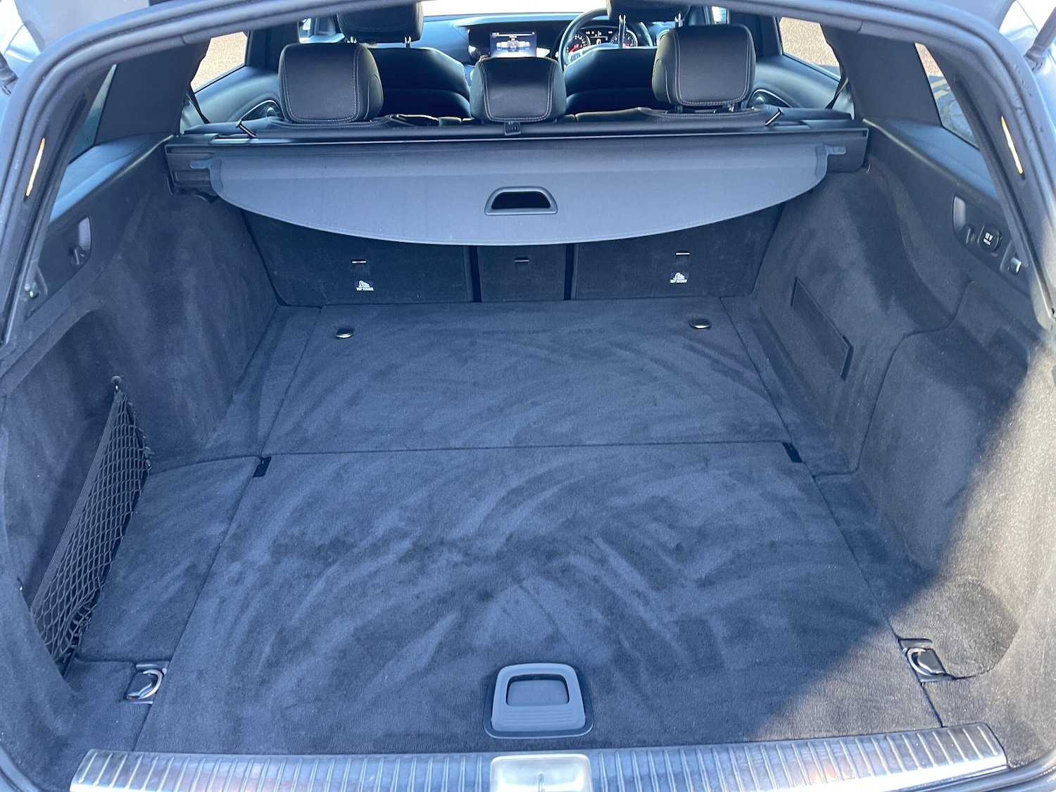 Used Mercedes-Benz E Class 2018 for sale - 76408986: Photo 34