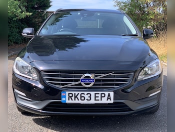 Used Volvo V60 2013 for sale - 79349383: Photo
