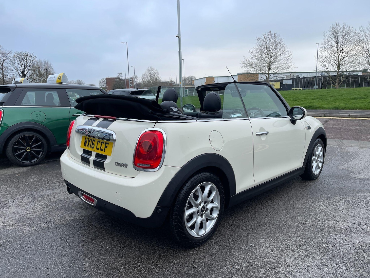 Used MINI Convertible 2016 for sale - 77853509: Photo 11