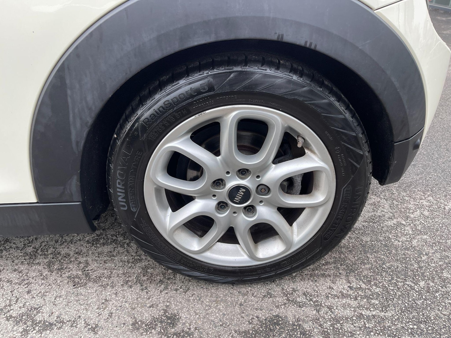 Used MINI Convertible 2016 for sale - 77853509: Photo 19