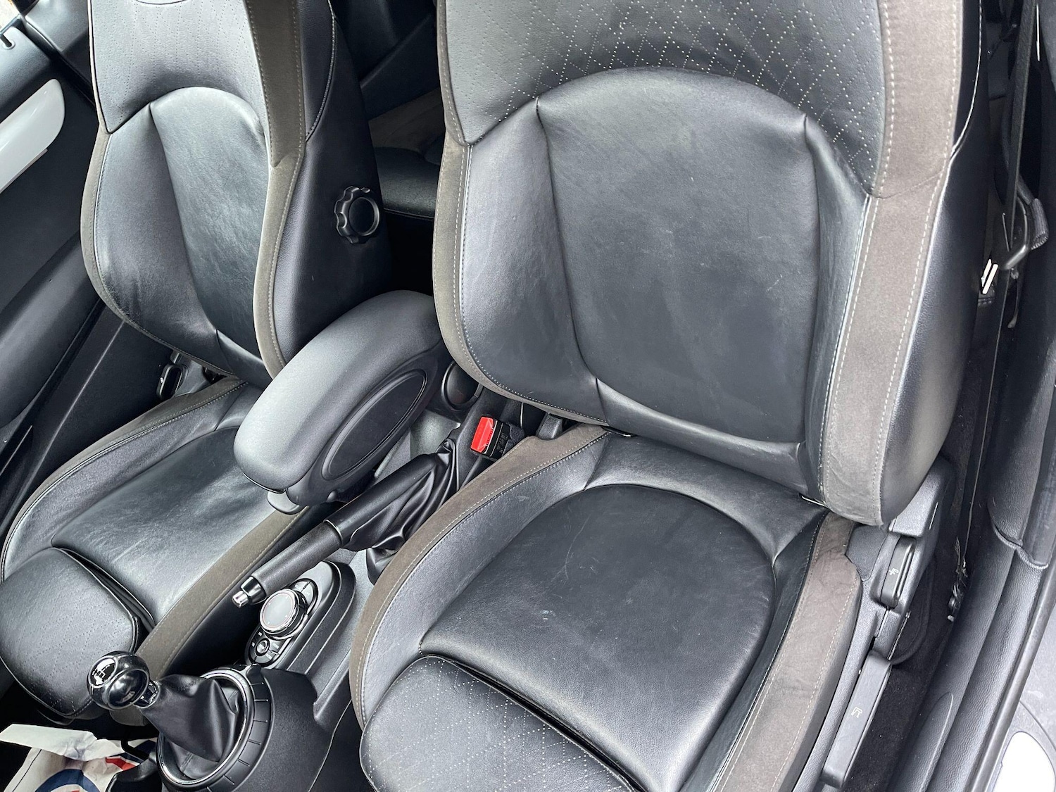 Used MINI Convertible 2016 for sale - 77853509: Photo 24