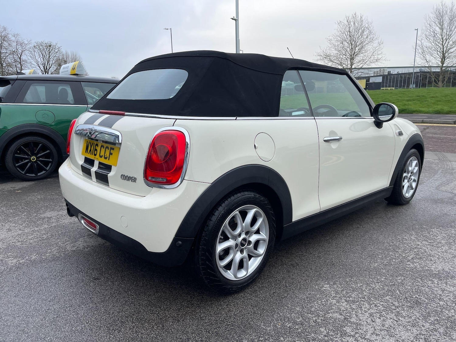 Used MINI Convertible 2016 for sale - 77853509: Photo 6