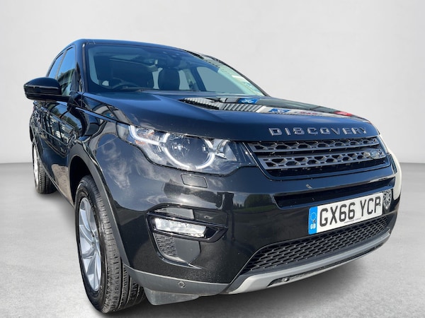Used Land Rover Discovery Sport 2017 for sale - 75614035: Photo 1