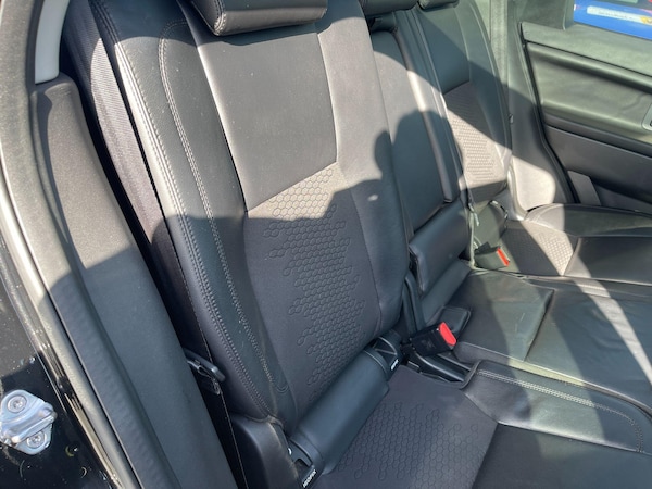 Used Land Rover Discovery Sport 2017 for sale - 75614035: Photo 46