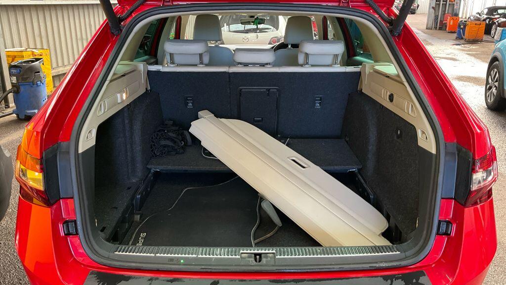 Used Skoda Superb 2016 for sale - 78184521: Photo 11