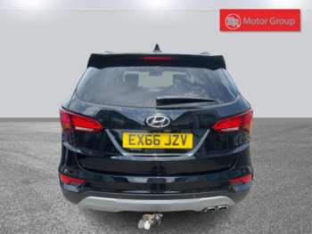 Used Hyundai Santa Fe 2016 for sale - 75022950: Photo