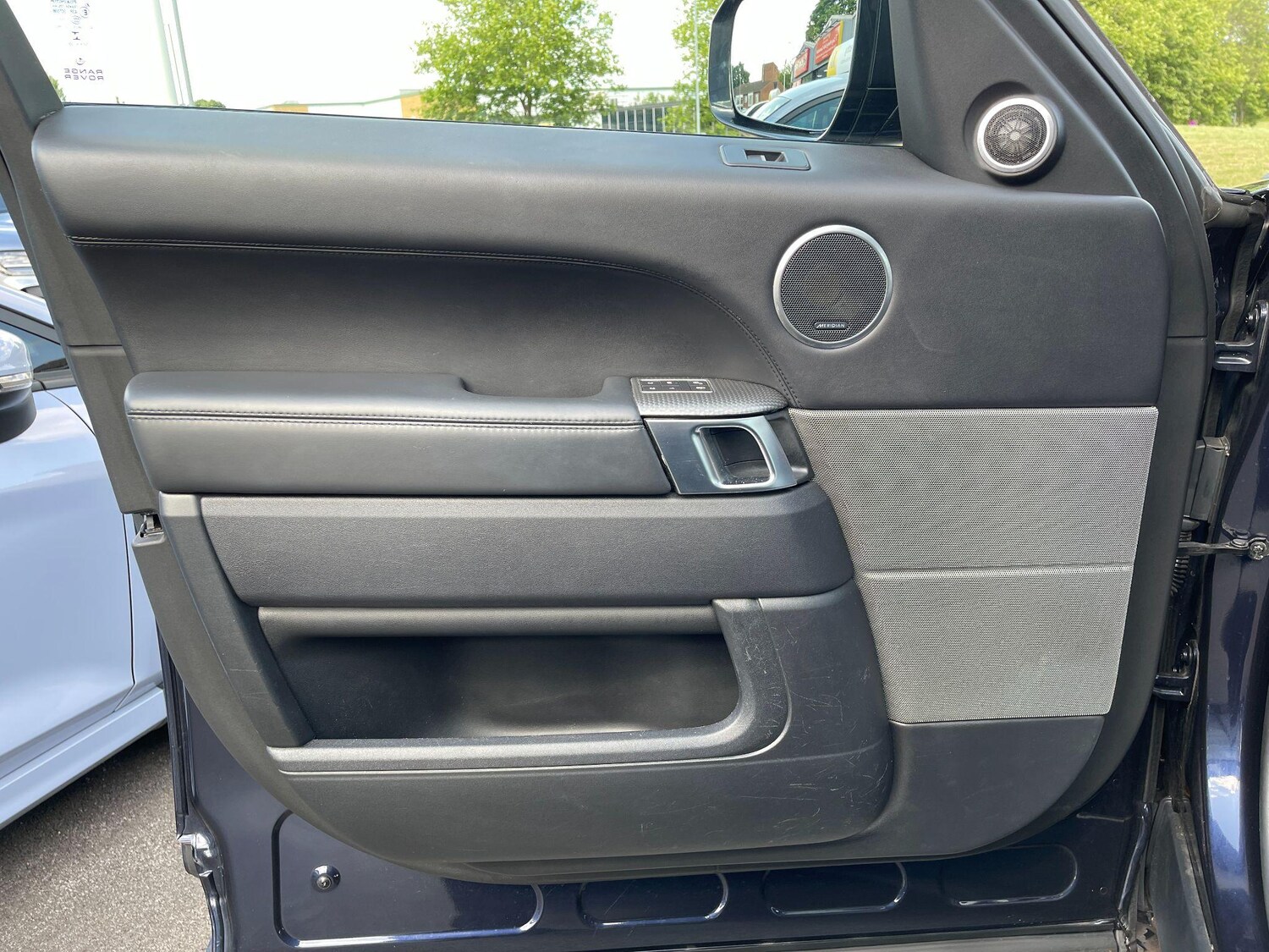 Vehicle 43