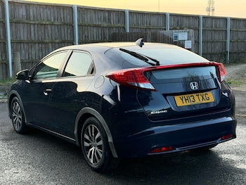 Used Honda Civic 2013 for sale - 76701733: Photo