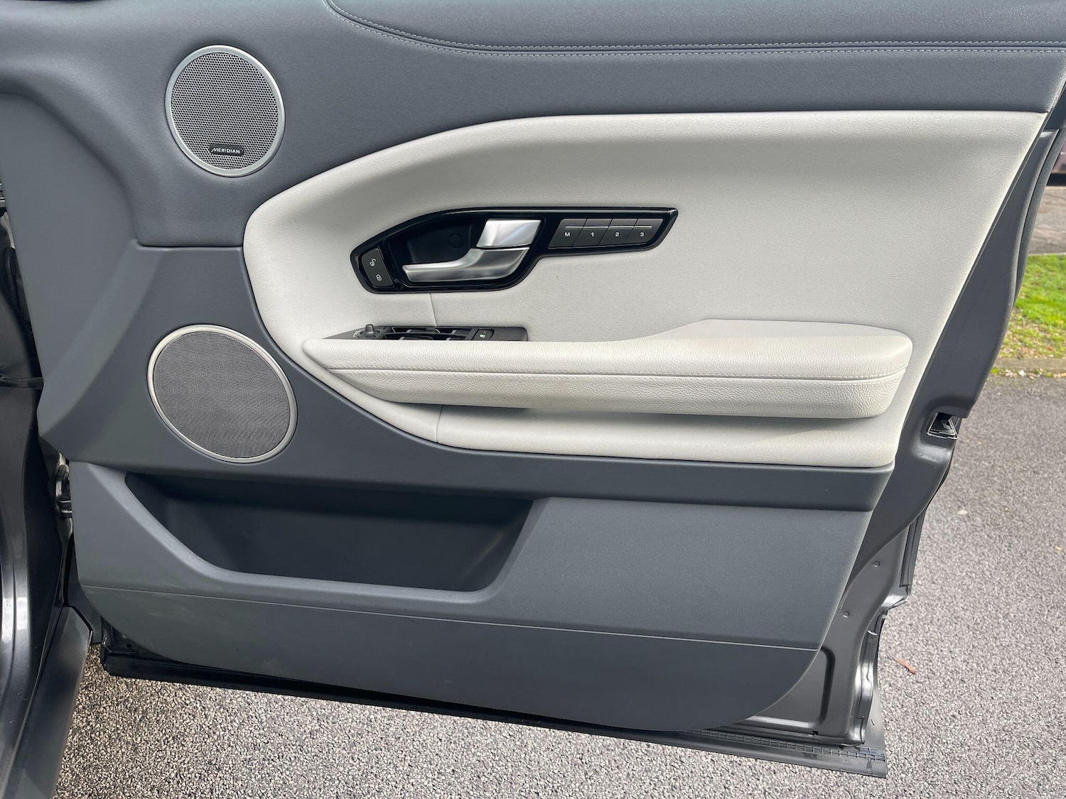 Used Land Rover Range Rover Evoque 2016 for sale - 76380989: Photo 35